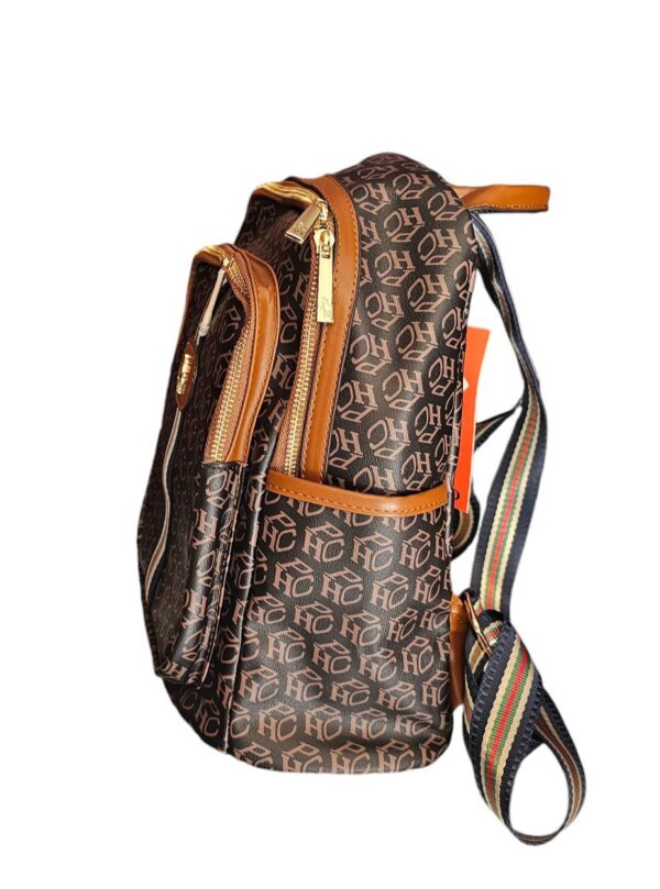 Mochila HPC Polo 956M# – Negra con Detalles Café y Herrajes Dorados - Image 2