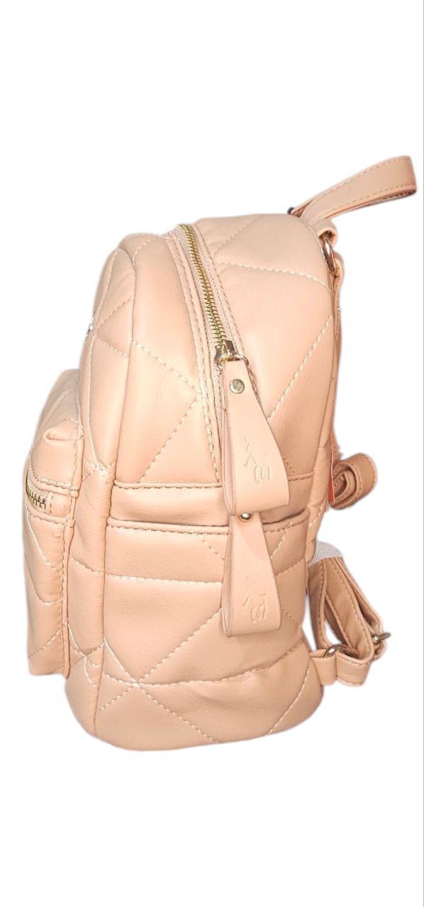 Mochila HPC Polo 974# – Color Camel con Detalles Dorados | Estilo Casual y Elegante - Image 2
