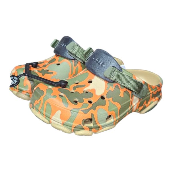 Crocs Iconic Comfort Camufladas - Talla 19 (MX) / C13 US / EUR 30-31 - Image 2