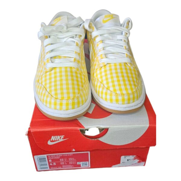 Nike Dunk Low EWT Amarillo Gingham – Talla 23 MX / 6 USA / 36.5 EUR - Image 2