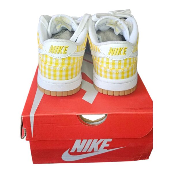 Nike Dunk Low EWT Amarillo Gingham – Talla 23 MX / 6 USA / 36.5 EUR - Image 3