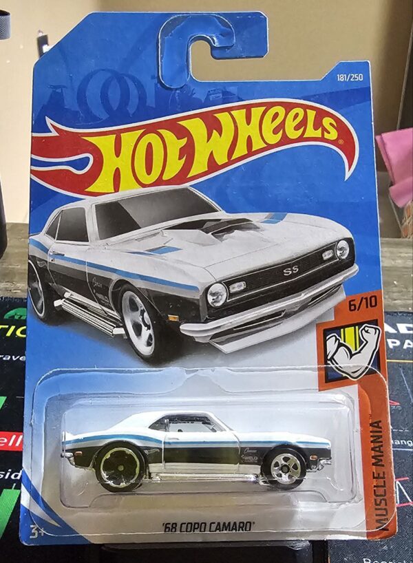Hot Wheels '68 COPO Camaro Muscle Mania 181/250