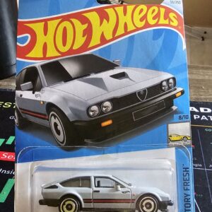 Hot Wheels Alfa Romeo GTV6 3.0 | Factory Fresh