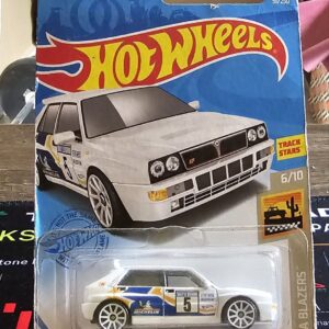 Hot Wheels Lancia Delta Integrale – Baja Blazers (6/10)