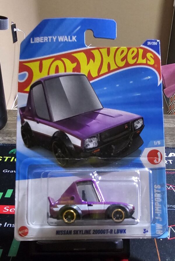 Hot Wheels Nissan Skyline 2000GT-R LBWK – J-Imports (1/5)