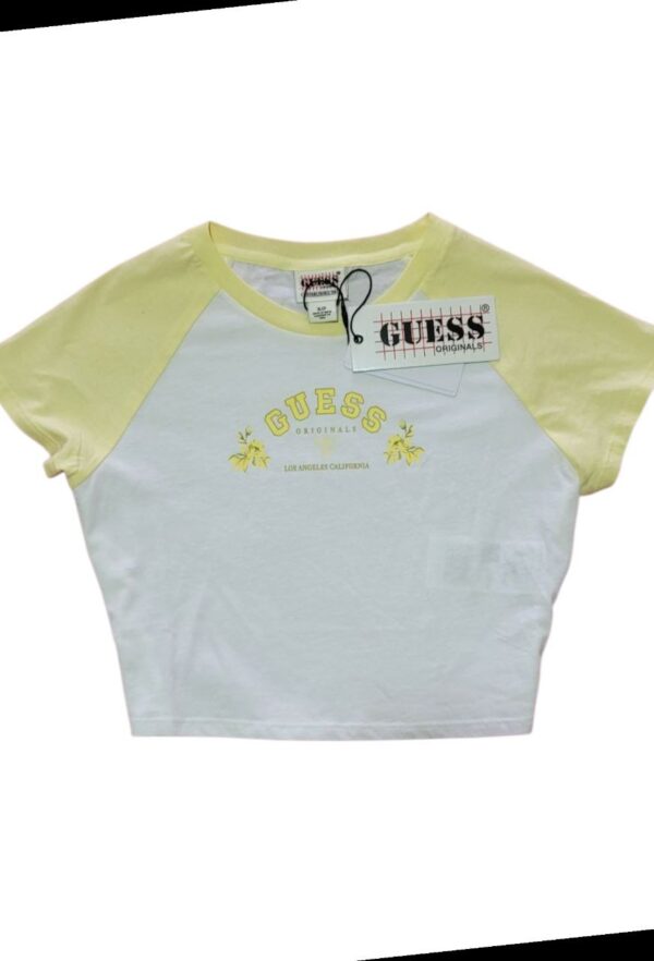 Playera GUESS Go Raye SS Raglan Baby Tee Amarilla Mujer
