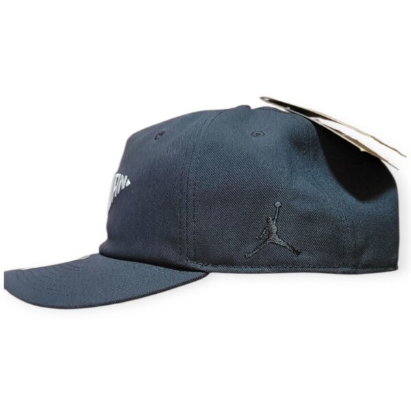 Gorra Jordan Negra Unisex Talla L/XL | Estilo FZ2021-010 - Image 2