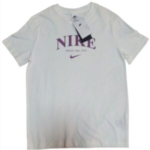 Playera Nike Mujer Blanca con Logo Morado Athletic Dept. 1972 - Talla L