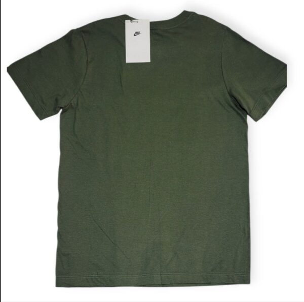 Nike Air Kids Camiseta Verde Militar – Logo Cuadro Blanco – Talla M - Image 2